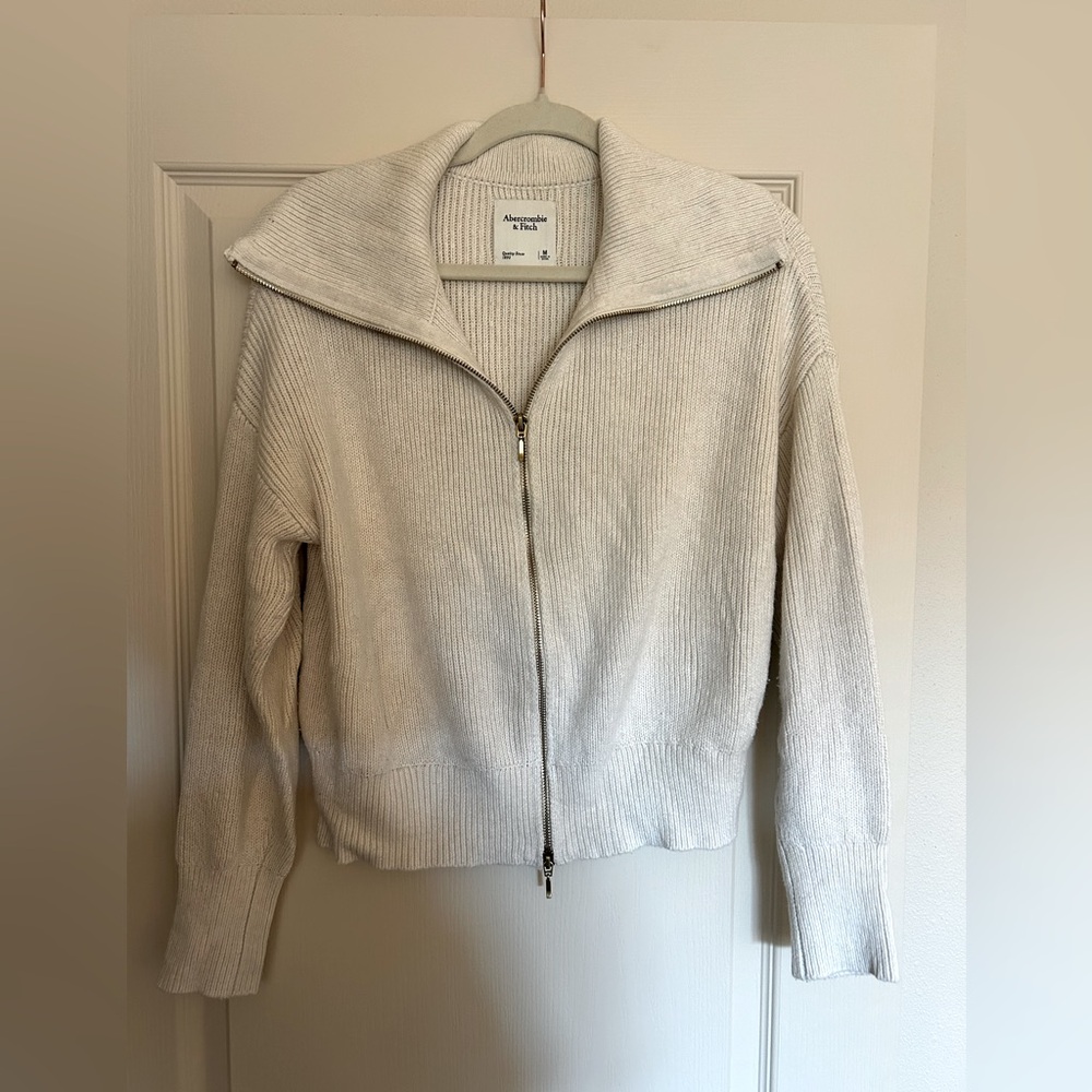 Abercrombie & Fitch full zip rib knit sweater